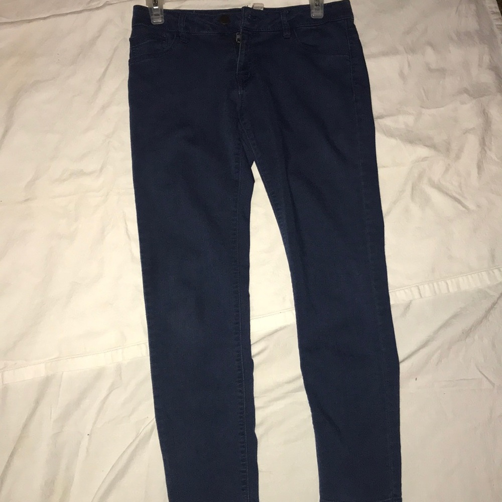 Woman’s forever 21 blue jeans